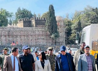 ጠቅላይ ሚኒስትር ዐቢይ አሕመድ (ዶ.ር) የጎንደር አብያተ መንግሥታትን እድሳት የኮሪደር ልማትን ጎበኙ።