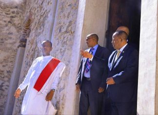 ፕሬዚዳንት ታዬ አጽቀሥላሴ የጎንደር አብያተ መንግሥታት እድሳትን ጎበኙ።