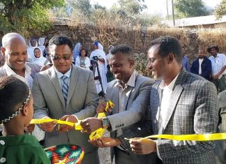 በሰቆጣ ከተማ ለአቅመ ደካሞች የተገነቡ መኖሪያ ቤቶች ለተጠቃሚዎች ተላለፉ።