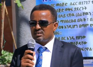 የጎንደር እርግብ በር መስጊድ ዕድሳት እየተደረገለት ነው።