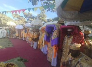 የከተራ በዓል በቅዱስ ላሊበላ በድምቀት እየተከበረ ነው።