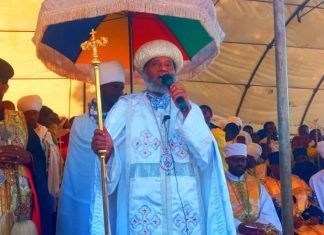 ”ኢየሱስ ክርስቶስ ትህትናን እንዳስተማረ እኛም ጥያቄያችን ወደ እግዚአብሔር በትህትና ልናቀርብ ይገባል” ብጹዕ አቡነ ዘካርያስ