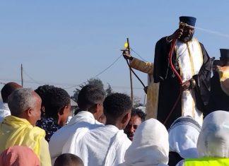ጥምቀት አንድነትን እና ትህትናን የሚያስተምር በመኾኑ ለሰላም እና ለአብሮነት እንደሚሠሩ በደብረ ማርቆስ የጥምቀቱ ታዳሚዎች ገለጹ።