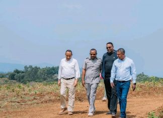 ጠቅላይ ሚኒስትር ዐቢይ አሕመድ (ዶ.ር) በአጋሮ እና በሻሻ የልማት ሥራዎች ጎብኝተዋል።