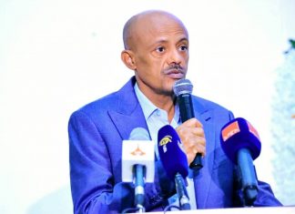 የአማራ ክልል ከፍተኛ መሪዎች በብልጽግና ፓርቲ ሁለተኛ መደበኛ ጉባኤ ውሳኔዎች እና አቅጣጫዎች ላይ የሚመክር መድረክ እያካሄዱ ነው።