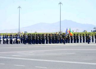የባርባዶስ ጠቅላይ ሚኒስትር ሚያ አሞር ሞትላይ አዲስ አበባ ገቡ።