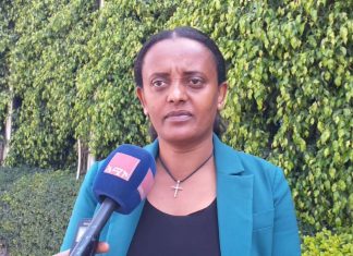 ቀልጣፋ አገልግሎት ለመስጠት እየተሠራ መኾኑን የአማራ ክልል ሲቪል ሰርቪስና የሰው ሀብት ልማት ኮሚሽን አስታወቀ።