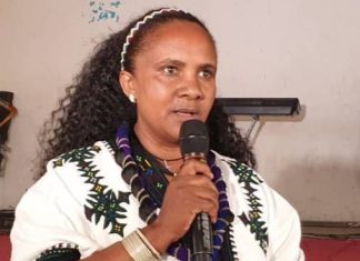 ሴቶች በኢኮኖሚ ተጠቃሚ እንዲኾኑ የጋራ ርብርብ እንደሚያስፈልግ የዋግ ኽምራ ብሔረሰብ አሥተዳደር አስታወቀ።