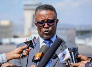 በሳዑዲ አረቢያ በአስቸጋሪ ሁኔታ ውስጥ የነበሩ ከ1 ሺህ በላይ ኢትዮጵያውያን ወደ ሀገራቸው ተመለሱ።