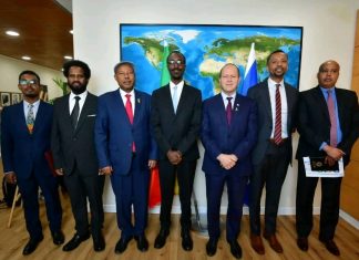 የውጭ ጉዳይ ሚኒስትር ጌዲዮን ጢሞቴዎስ (ዶ.ር) ከእስራኤል የኢኮኖሚ እና ኢንዱስትሪ ሚኒስትር ጋር ተወያዩ።