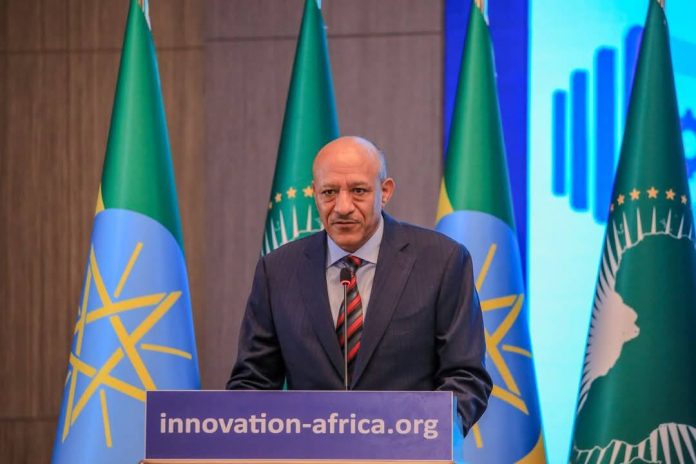 493090296_1098497338974856_3475978490907386815_n