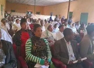 በእንጅባራ ከተማ “የጥፋት እጆች እና መዘዞቹ” በሚል መሪ መልዕክት ሕዝባዊ የሰላም ውይይት እየተካሄደ ነው።