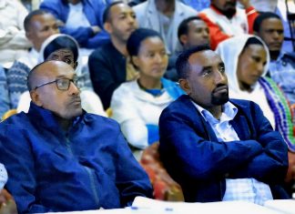 የከተማዋን ሰላም ዘላቂ እና አስተማማኝ ለማድረግ እየተሠራ መኾኑን የደብረ ታቦር ከተማ አሥተዳደር አስታወቀ።