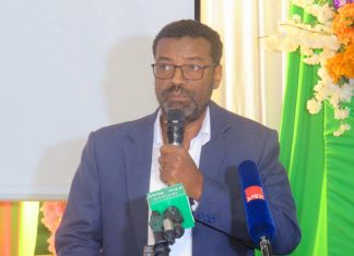 ጤናማ አካባቢ ለመፍጠር በቆሻሻ አወጋገድ ሥርዓት ላይ ሁሉም ሊሠራ ይገባል።