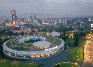 ጠቅላይ ሚኒስትር ዐቢይ አሕመድ (ዶ.ር) የሳይንስ ሙዚየም ቋሚ ኤግዚቢሽን ክፍልን በይፋ ከፈቱ።