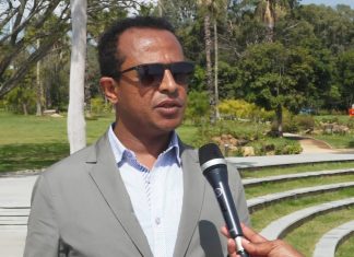 በሀገሪቱ ዘላቂ ሰላም እንዲመጣ እንደሚሠሩ የተፎካካሪ የፖለቲካ ፓርቲ መሪዎች ገለጹ።