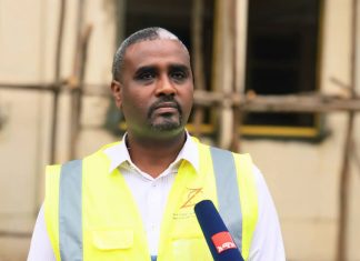 የጤና ቢሮ ማስፋፊያ እና እድሳት ሰው ተኮር መኾኑን ምክትል ርእሰ መሥተዳድር አብዱ ሁሴን (ዶ.ር) ተናገሩ።