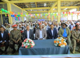 የሰላም ግንባታ ጥረቶችን እና የልማት እንቅስቃሴዎችን ለማጠናከር ያለመ ምክክር በወግዲ ወረዳ ተካሄደ።