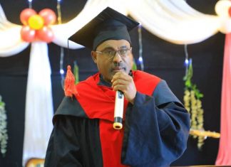 የደብረ ታቦር ፖሊ ቴክኒክ ኮሌጅ በተለያዩ የትምህርት መስኮች ያሠለጠናቸውን ተማሪዎች አስመረቀ።