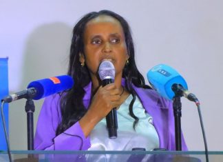 በትምህርት ቤቶች የደረጃ ማሻሻል ሥራ ላይ ኢትዮጵያውያን እንዲሳተፉ የአማራ ክልል ትምህርት ቢሮ ጠየቀ።