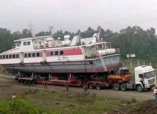 ጣናነሽ ቁጥር ፪ ጀልባ ደጀን ከተማ ደረሰች።