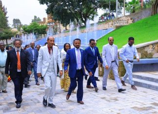 የጎንደር ዩኒቨርሲቲ ሰው ተኮር ተግባራትን እያከናወነ ነው።