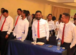 ወድቆ የመነሳት ተምሳሌት አማራ ኤፍ ኤም ደሴ 87 ነጥብ 9 ሬዲዬ ጣቢያ።