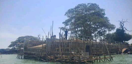 በደቅ ደሴት የተገነባው ወደብ የጎብኝዎችን እንቅስቃሴም ያሳድጋል።