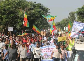 “ታሪካዊ ጠላቶቻችን ዓባይን እንደበረከት ሳይኾን እንደ እርግማን እንድናየው አድርገውን ኖረዋል”