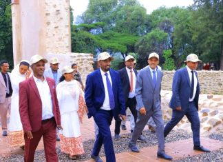 “የተገነቡት የመሠረተ ልማት ሥራዎች ካለፉት ዓመታት በላቀ ሁኔታ የከተማዋን እንቅስቃሴ ያነቃቁ ናቸው” ርእሰ መሥተዳድር አረጋ ከበደ