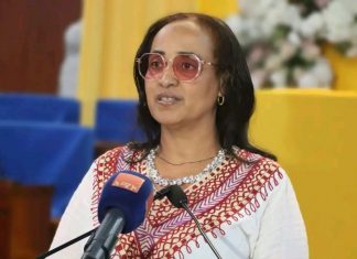 ግብረ ገብነትን ተላብሶ ሕዝብን ማገልገል ይገባል።