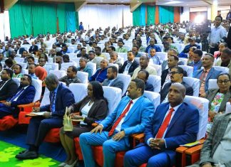 ” የአሻጋሪ ዕድገት እና የዘላቂ ልማት ዕቅዱ የግጭት እና ድህነት አዙሪትን በዘላቂነት የሚፈታ ነው” ርእሰ መሥተዳድር አረጋ ከበደ