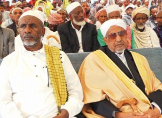 የመውሊድ በዓል ሲከበር በአብሮነት፣ የተቸገሩትን በማገዝ እና በመረዳዳት ሊኾን ይገባል።