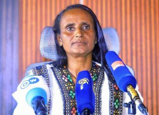 በ2018 የትምህርት ዘመን 2 ነጥብ 8 ሚሊዮን ተማሪዎችን ለመመገብ ማቀዱን የአማራ ክልል ትምህርት ቢሮ አስታወቀ።