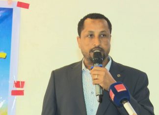 ትላልቅ ሀገራዊ የልማት ፕሮጀክቶችን ለማሳካት መጭውን ጊዜ አስቦ መሥራት ይገባል።