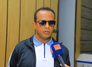 የጎንደር ከተማ አሥተዳደር ከ840 ሺህ ብር በላይ ወጭ የተደረገበት የትምህርት ቁሳቁስ ድጋፍ አደረገ።