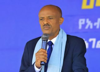 “መሶብ የአንድ ማዕከል አገልግሎት የዜጎችን ችግር የሚፈታ ነው” ርእሰ መሥተዳድር አረጋ ከበደ