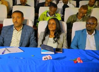 የትምህርት ቤት ደጅ የናፈቃቸውን ተማሪዎች በጋራ በመሥራት ወደ ዕውቀት መመለስ ይገባል።