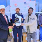 የኢትዮጵያ ቀይ መስቀል ማኅበር በደቡብ ወሎ ዞን ለሚገኙ ወረዳዎች የአምቡላንስ እና የሕክምና ቁሳቁስ ድጋፍ አደረገ፡፡ 1761397283539