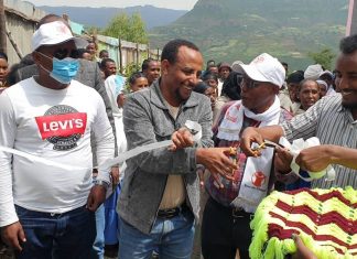 በአጋዥ ድርጅቶች እና በመልሶ ማቋቋሚያ መርሐ ግብር አምስት ትምህርት ቤቶች ተገንበተው ለአገልግሎት ክፍት ኾኑ።