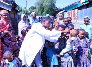 የፖሊዮ ክትባት በየቤት መምጣቱ ሕጻናትን ጠቅሟል።