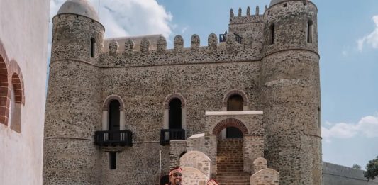 ጠቅላይ ሚኒስትር ዐቢይ አሕመድ (ዶ.ር) የጎንደር አብያተ መንግሥታት ጥገናን መርቀው ከፈቱ።