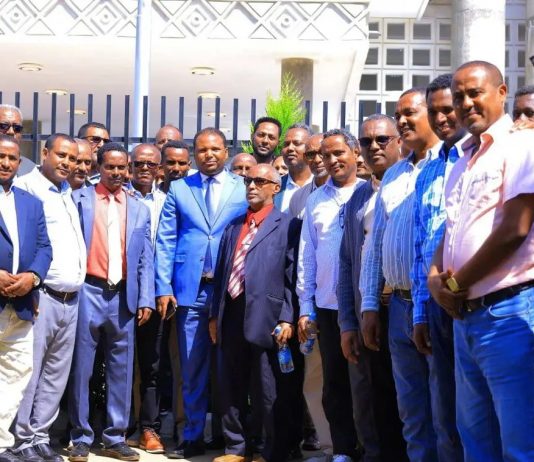 ጠበቆች የጥብቅና አገልግሎትን በታማኝነት የመሥራት እና ለፍትሕ አጋዥ የመኾን ግዴታ አለባቸው።