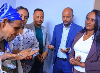 በአካባቢያችን ያሉ አቅመ ደካሞችን ልንደግፍ ይገባል፡፡
