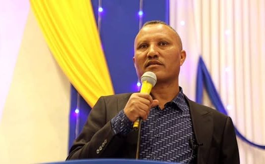 የመንግሥት ሠራተኞችን አቅም በማሻሻል የተቋማትን የመፈፀም አቅም ማጎልበት ይገባል።