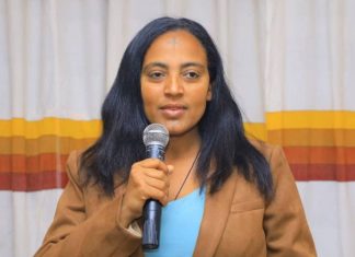 ከ60 ሺህ በላይ ተማሪዎችን ለመመገብ እየሠራ መኾኑን የጎንደር ከተማ አሥተዳደር አስታወቀ።
