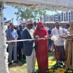 መሶብ የአንድ አገልግሎት ማዕከል ዜጎች ክብራቸው ተጠብቆ እና ሳይንገላቱ ተጠቃሚ እንዲኾኑ የሚያስችል ነው። 583644554_1270273771797211_7537287908477713607_n