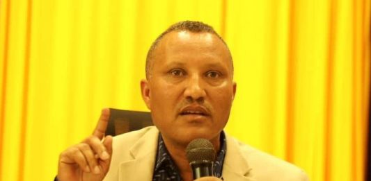 ሰላምን ከማረጋጋት በሻገር ከኅብረተሰቡ የሚነሱ ጥያቄዎችን ለመፍታት ቁርጠኛ መኾኑን የምዕራብ ጎጃም ዞን ገለጸ።