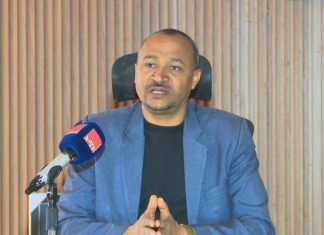 የደብረ ማርቆስ ከተማን ገጽታ የሚቀይሩ የልማት ሥራዎች እየተሠሩ ነው።