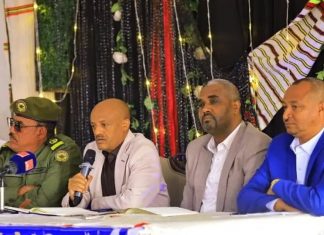 “የሚመክር እና አቅጣጫ የሚያመላክት የሀገር ሽማግሌ እና የሃይማኖት አባት እንፈልጋለን” ርእሰ መሥተዳድር አረጋ ከበደ